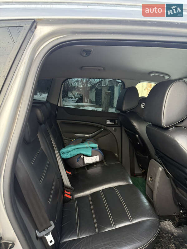 Внедорожник / Кроссовер Ford Kuga 2011 в Черкассах