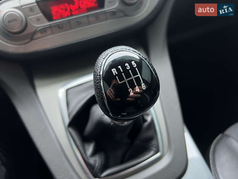 Внедорожник / Кроссовер Ford Kuga 2009 в Сваляве фото 45 Внедорожник / Кроссовер Ford Kuga 2009 в Сваляве