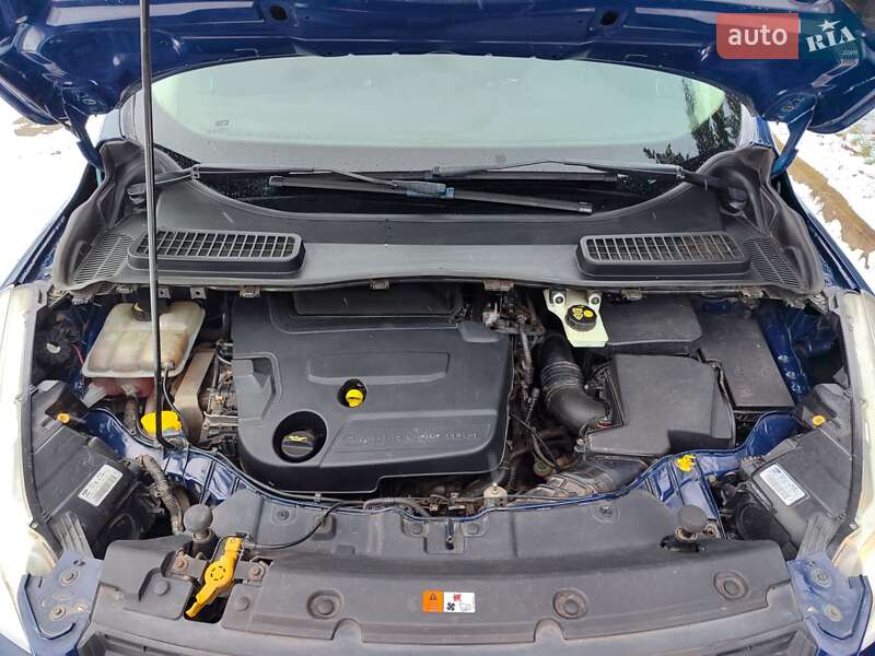 Позашляховик / Кросовер Ford Kuga 2013 в Павлограді фото 9 Позашляховик / Кросовер Ford Kuga 2013 в Павлограді