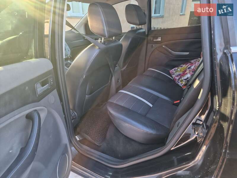 Внедорожник / Кроссовер Ford Kuga 2009 в Владимирце фото 10 Внедорожник / Кроссовер Ford Kuga 2009 в Владимирце