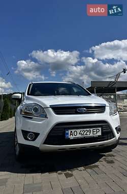 Позашляховик / Кросовер Ford Kuga 2012 в Хусті