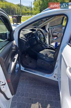 Внедорожник / Кроссовер Ford Kuga 2013 в Харькове
