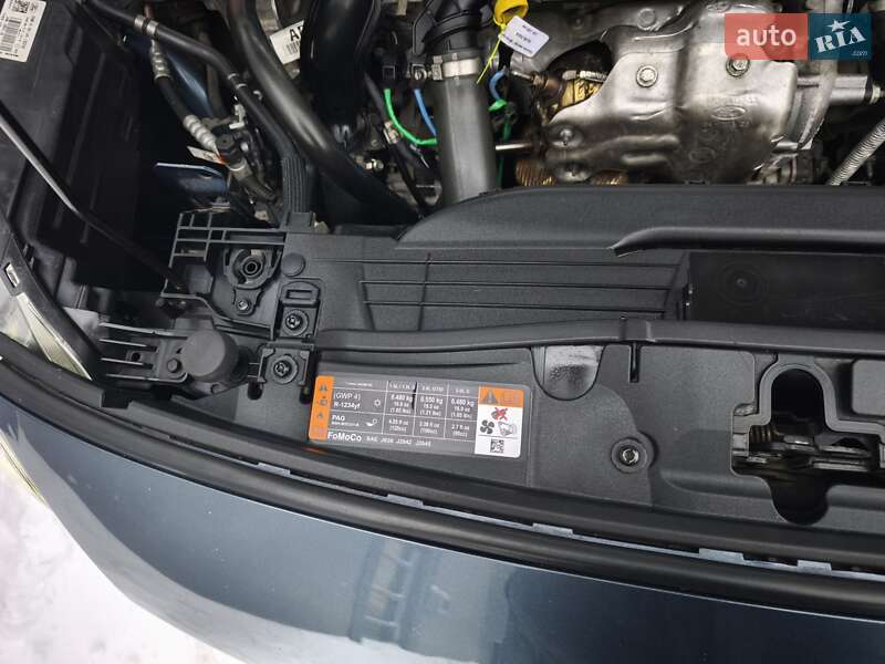 Внедорожник / Кроссовер Ford Kuga 2020 в Львове