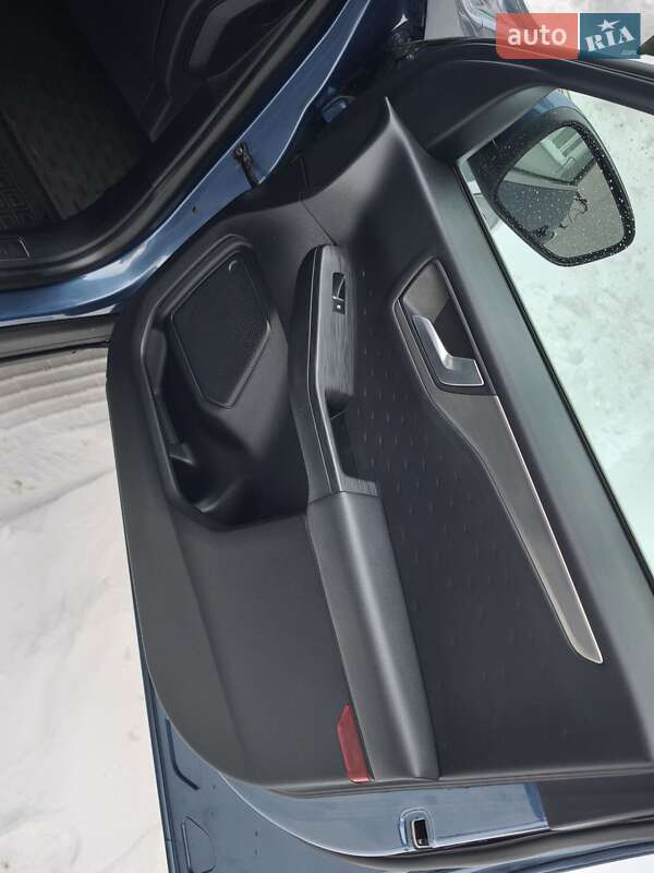 Внедорожник / Кроссовер Ford Kuga 2020 в Львове