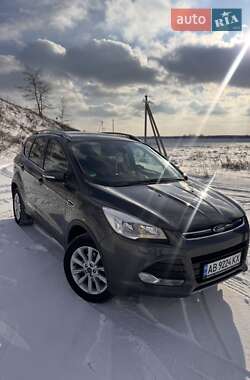 Внедорожник / Кроссовер Ford Kuga 2015 в Калиновке