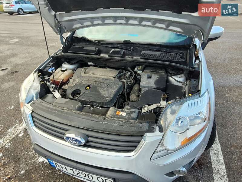 Позашляховик / Кросовер Ford Kuga 2011 в Києві