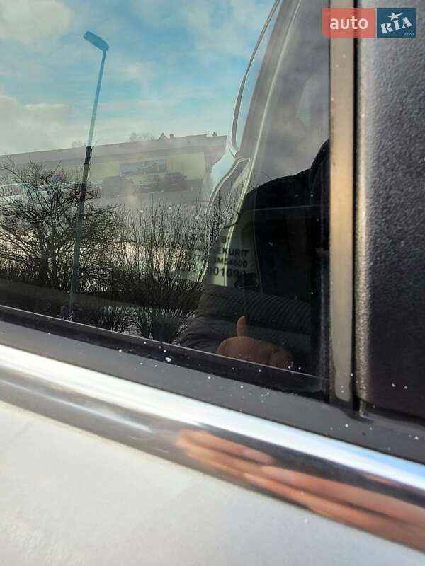 Позашляховик / Кросовер Ford Kuga 2011 в Києві