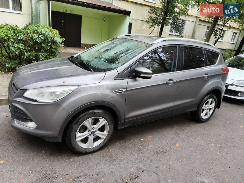 Внедорожник / Кроссовер Ford Kuga 2014 в Львове