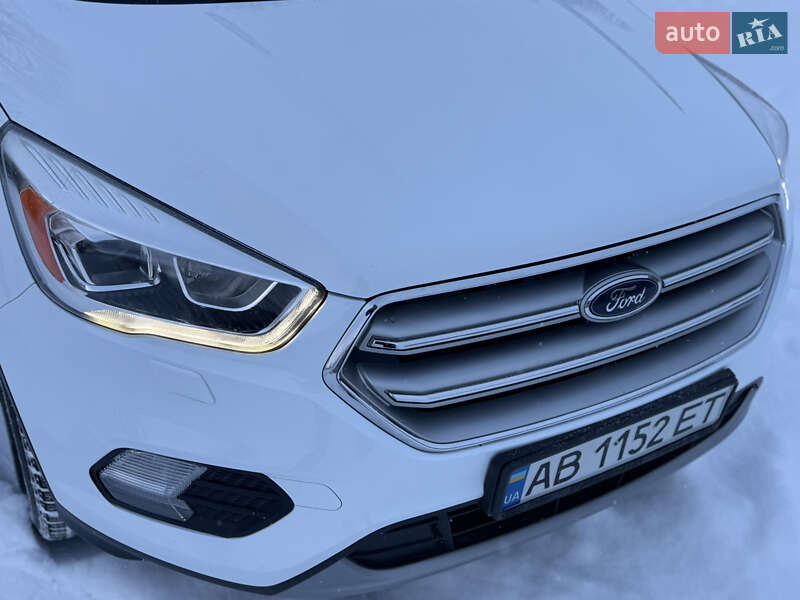Внедорожник / Кроссовер Ford Kuga 2016 в Тульчине фото 7 Внедорожник / Кроссовер Ford Kuga 2016 в Тульчине