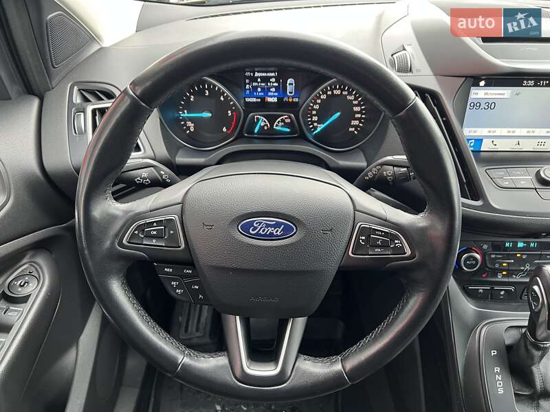 Внедорожник / Кроссовер Ford Kuga 2019 в Виннице