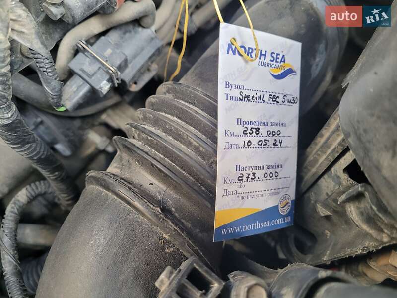 Позашляховик / Кросовер Ford Kuga 2012 в Чернівцях