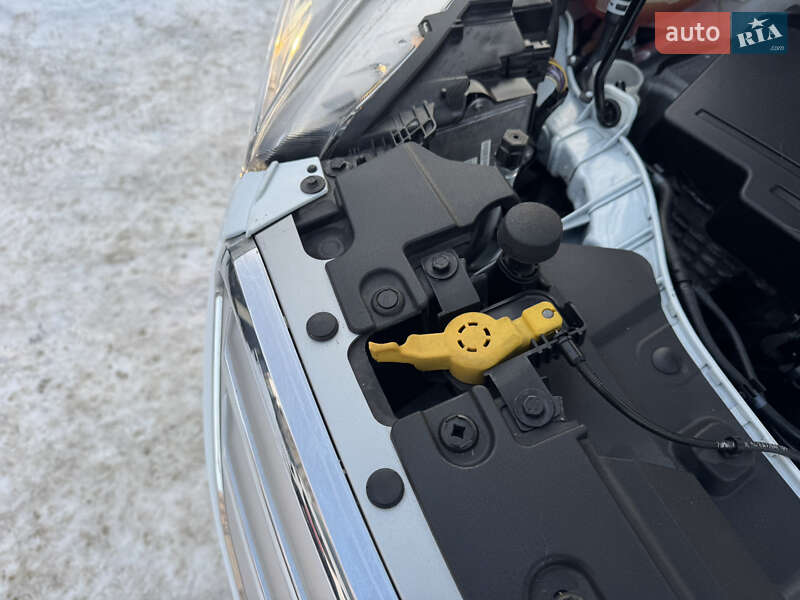 Внедорожник / Кроссовер Ford Kuga 2019 в Ровно