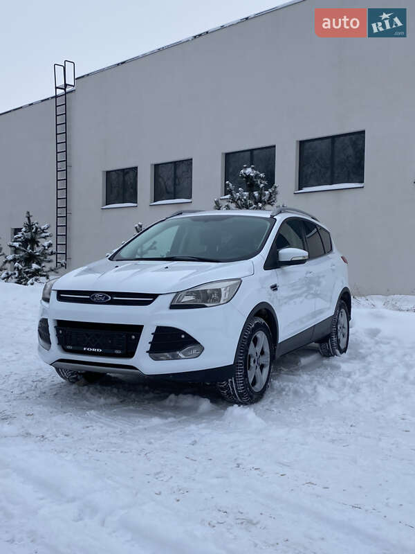 Позашляховик / Кросовер Ford Kuga 2013 в Луцьку