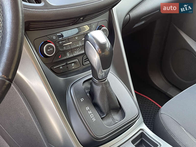 Внедорожник / Кроссовер Ford Kuga 2018 в Житомире