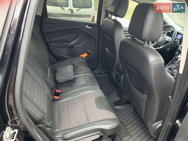 Внедорожник / Кроссовер Ford Kuga 2013 в Хмельницком