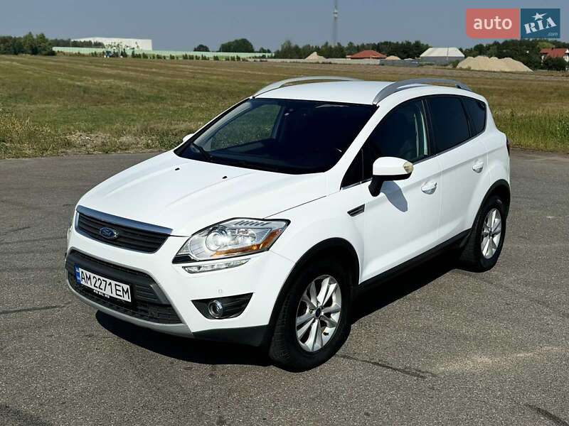 Позашляховик / Кросовер Ford Kuga 2012 в Коломиї