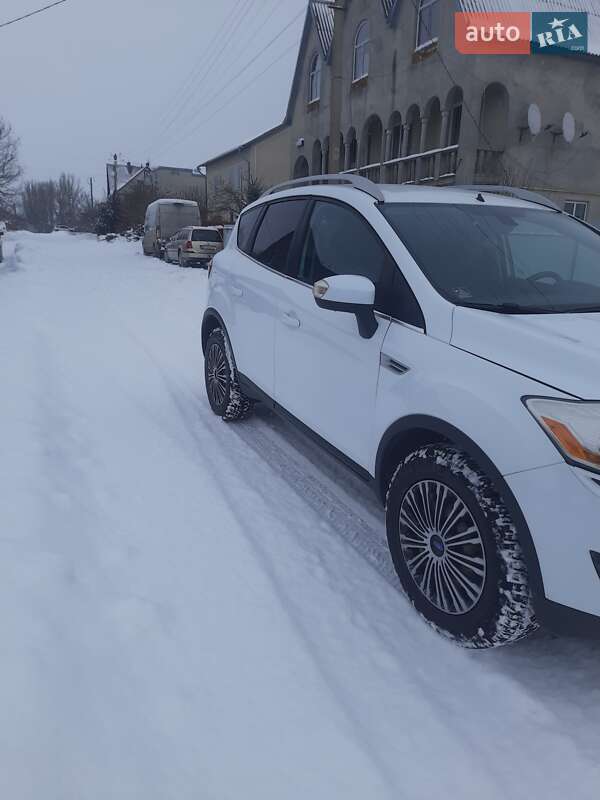 Внедорожник / Кроссовер Ford Kuga 2009 в Борщеве фото 8 Внедорожник / Кроссовер Ford Kuga 2009 в Борщеве