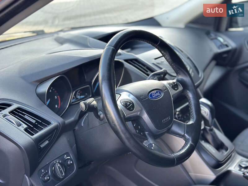 Внедорожник / Кроссовер Ford Kuga 2015 в Львове фото 49 Внедорожник / Кроссовер Ford Kuga 2015 в Львове