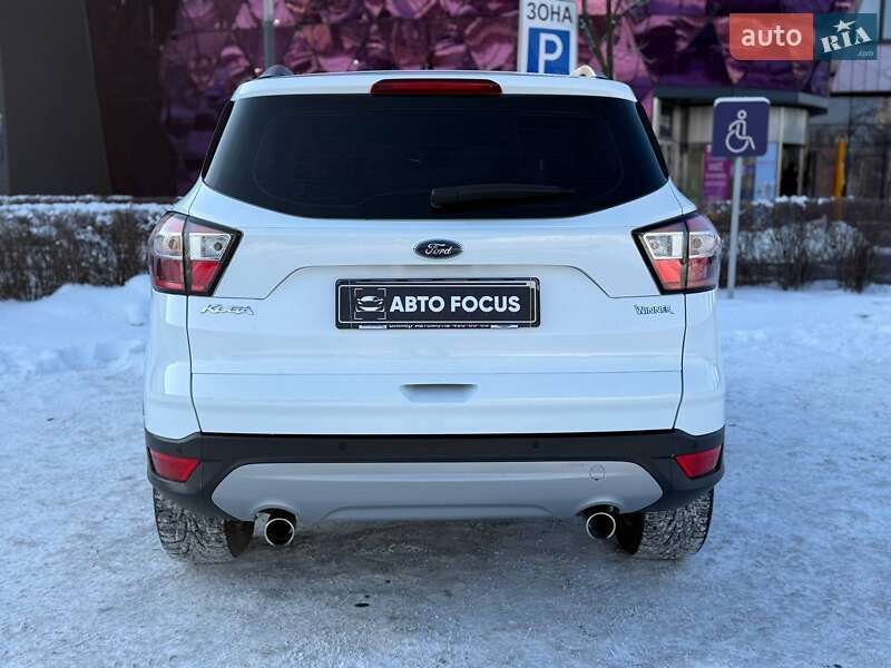 Позашляховик / Кросовер Ford Kuga 2019 в Києві