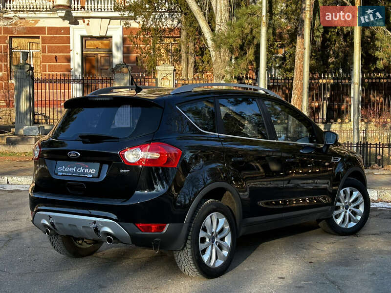 Внедорожник / Кроссовер Ford Kuga 2011 в Николаеве