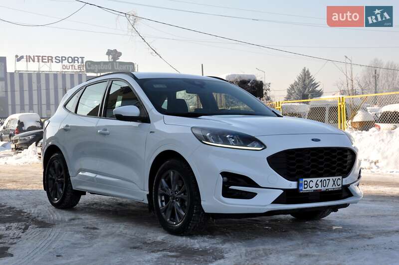 Позашляховик / Кросовер Ford Kuga 2021 в Львові