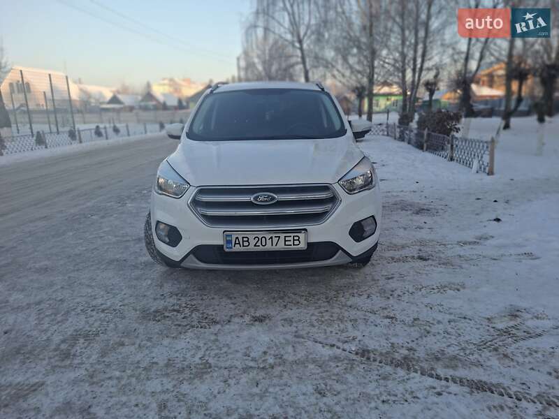 Позашляховик / Кросовер Ford Kuga 2018 в Калинівці фото Позашляховик / Кросовер Ford Kuga 2018 в Калинівці