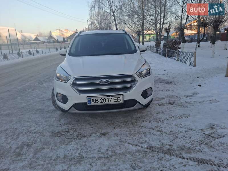 Позашляховик / Кросовер Ford Kuga 2018 в Калинівці фото 3 Позашляховик / Кросовер Ford Kuga 2018 в Калинівці