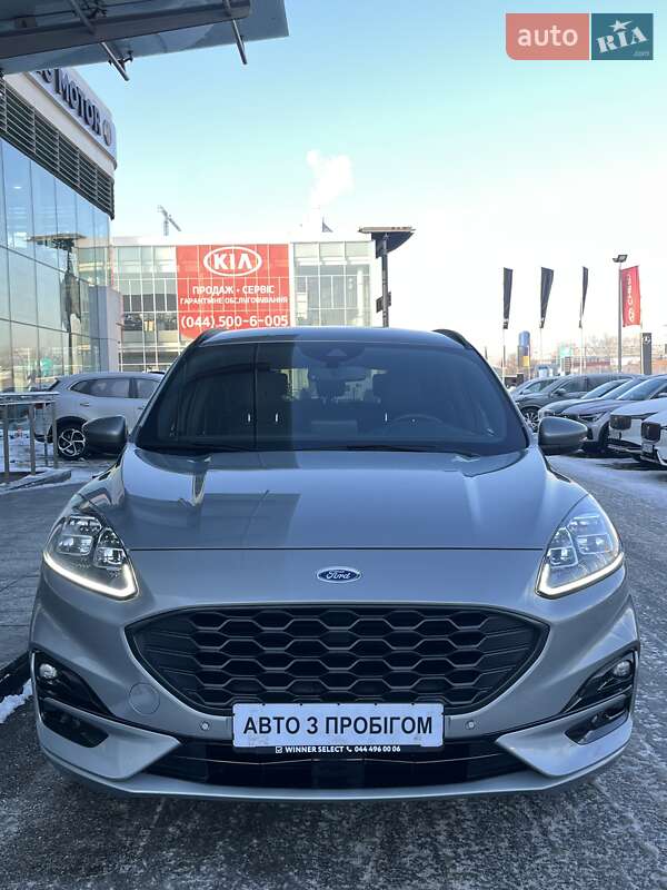 Позашляховик / Кросовер Ford Kuga 2023 в Києві