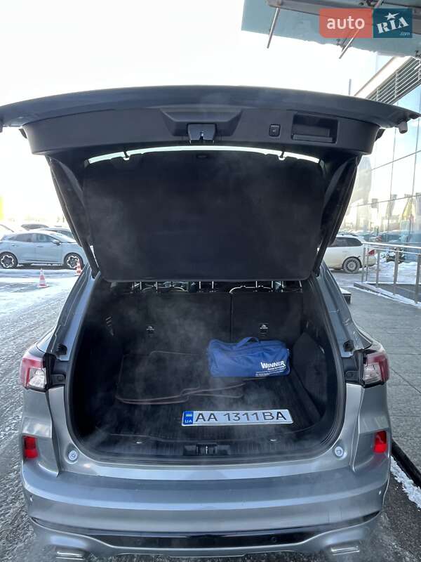 Позашляховик / Кросовер Ford Kuga 2023 в Києві