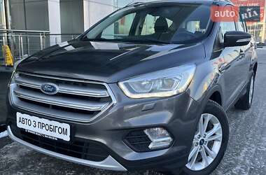 Внедорожник / Кроссовер Ford Kuga 2019 в Киеве