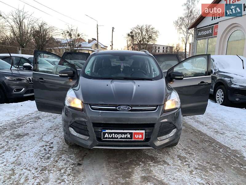 Позашляховик / Кросовер Ford Kuga 2015 в Вінниці