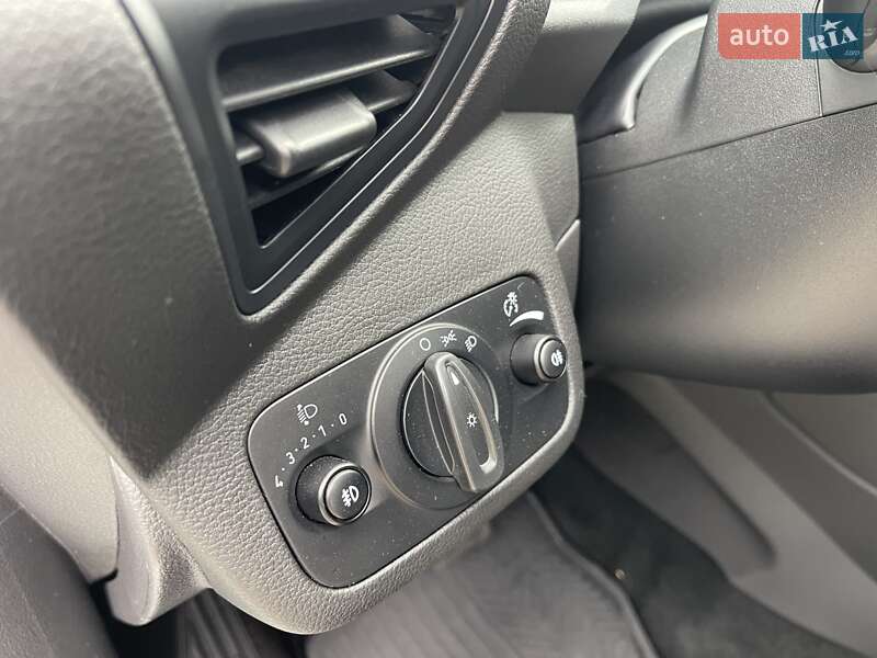 Позашляховик / Кросовер Ford Kuga 2016 в Миколаєві фото 15 Позашляховик / Кросовер Ford Kuga 2016 в Миколаєві