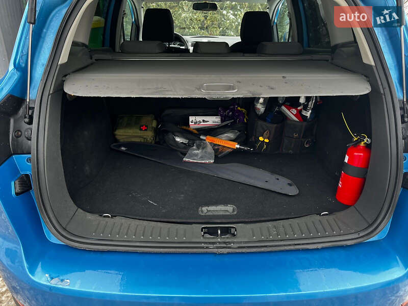 Внедорожник / Кроссовер Ford Kuga 2010 в Киеве фото 12 Внедорожник / Кроссовер Ford Kuga 2010 в Киеве