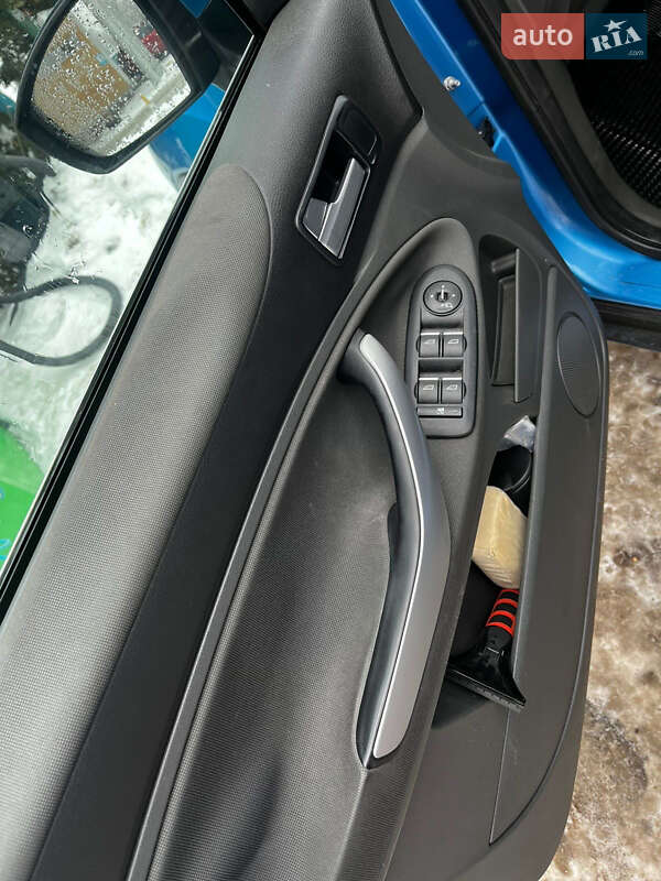 Внедорожник / Кроссовер Ford Kuga 2010 в Киеве фото 14 Внедорожник / Кроссовер Ford Kuga 2010 в Киеве