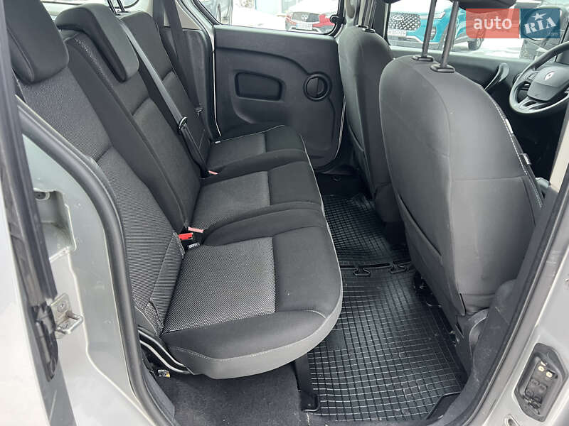 Позашляховик / Кросовер Ford Kuga 2011 в Житомирі