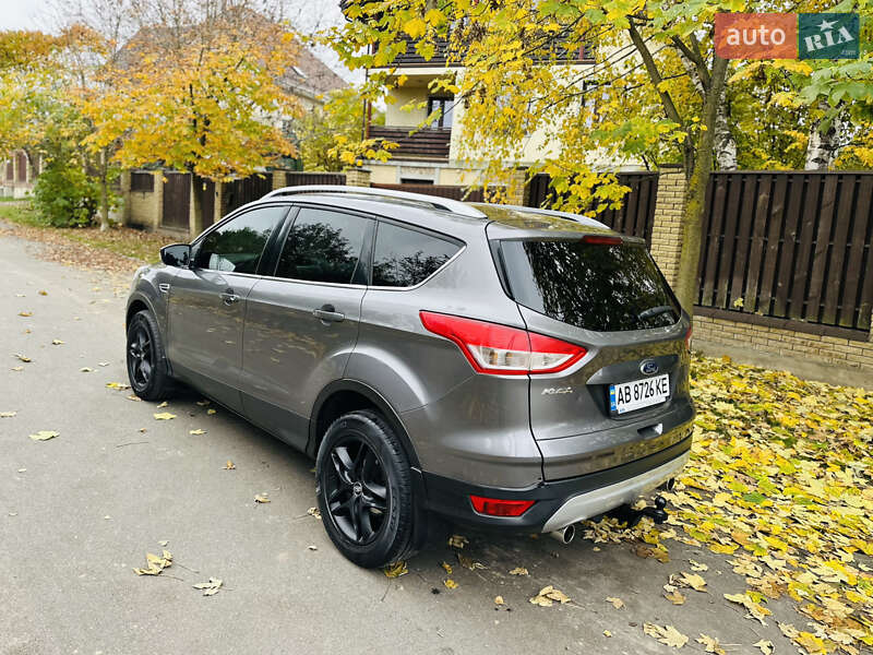 Позашляховик / Кросовер Ford Kuga 2013 в Києві