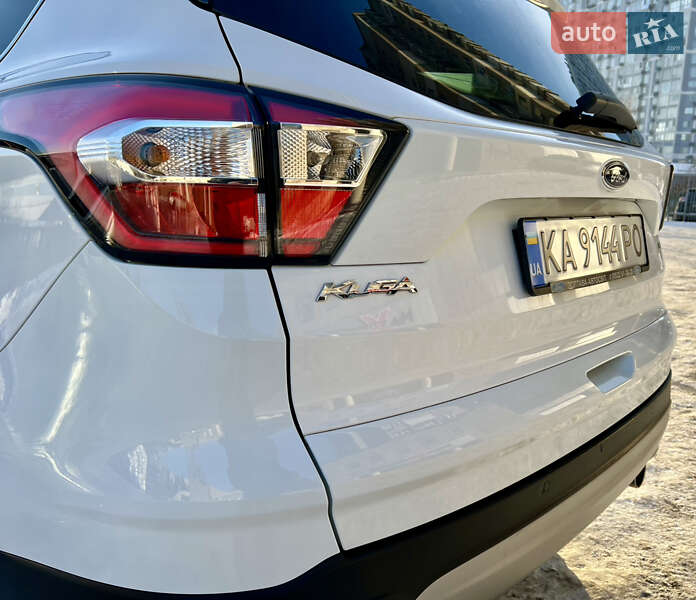 Внедорожник / Кроссовер Ford Kuga 2016 в Киеве фото 16 Внедорожник / Кроссовер Ford Kuga 2016 в Киеве