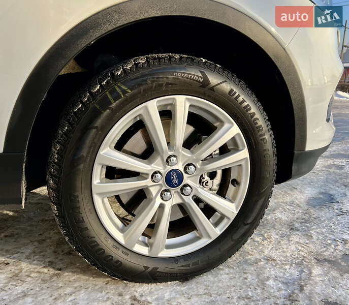 Внедорожник / Кроссовер Ford Kuga 2016 в Киеве фото 18 Внедорожник / Кроссовер Ford Kuga 2016 в Киеве