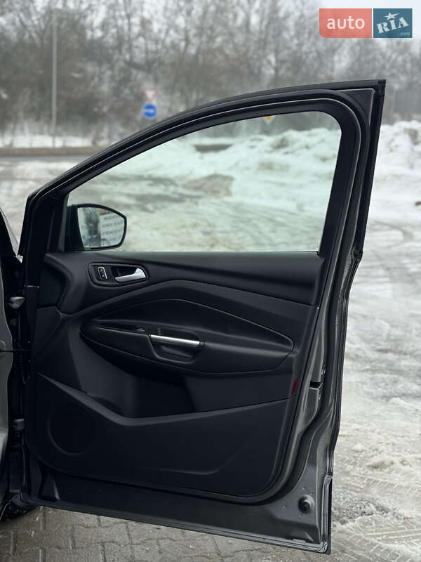 Внедорожник / Кроссовер Ford Kuga 2013 в Тернополе фото 50 Внедорожник / Кроссовер Ford Kuga 2013 в Тернополе