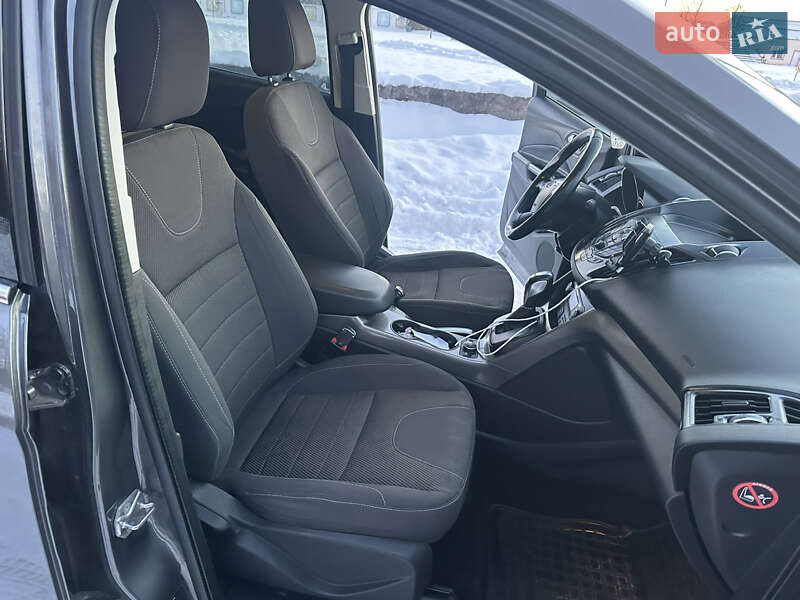 Внедорожник / Кроссовер Ford Kuga 2014 в Владимирце