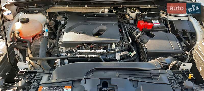 Внедорожник / Кроссовер Ford Kuga 2021 в Харькове