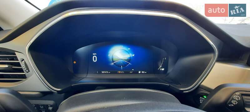 Внедорожник / Кроссовер Ford Kuga 2021 в Харькове