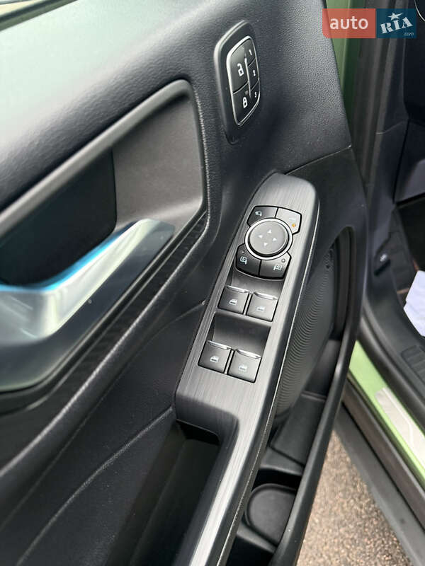 Внедорожник / Кроссовер Ford Kuga 2024 в Ровно фото 19 Внедорожник / Кроссовер Ford Kuga 2024 в Ровно