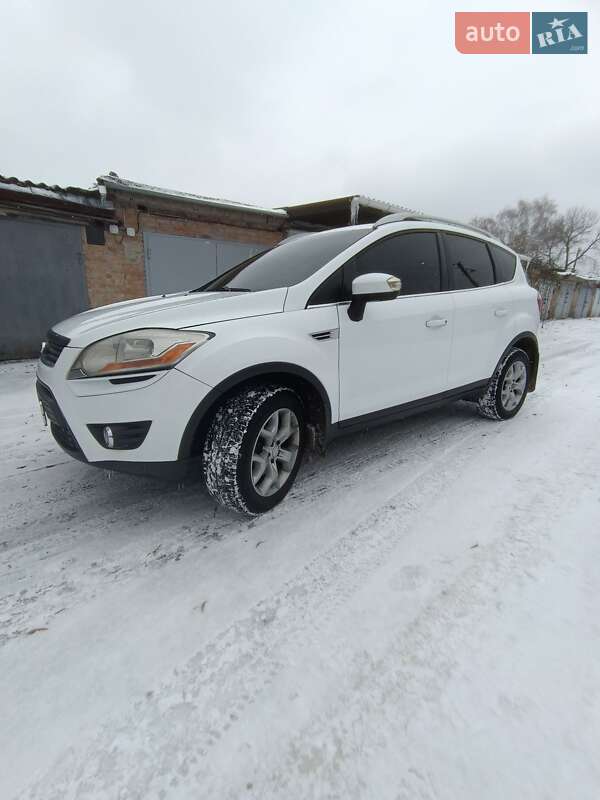 Внедорожник / Кроссовер Ford Kuga 2012 в Кропивницком