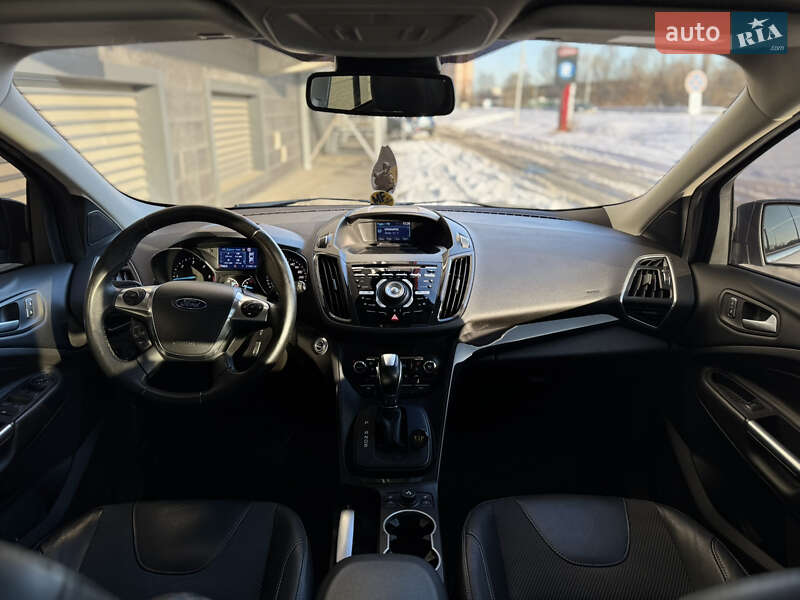 Внедорожник / Кроссовер Ford Kuga 2013 в Киеве