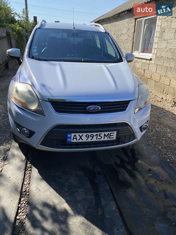 Внедорожник / Кроссовер Ford Kuga 2010 в Кегичевке