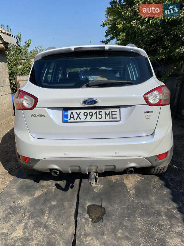 Внедорожник / Кроссовер Ford Kuga 2010 в Кегичевке