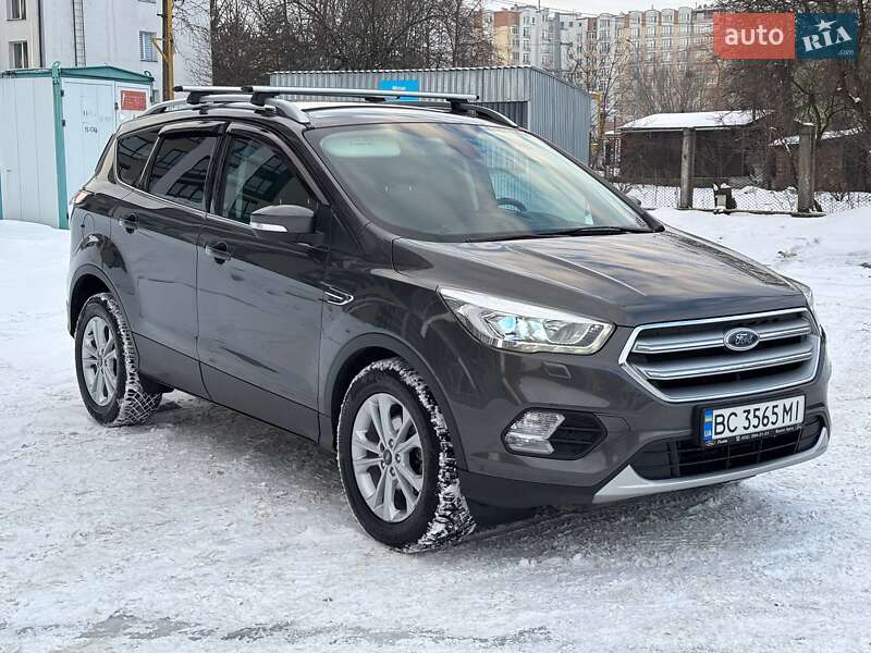 Позашляховик / Кросовер Ford Kuga 2019 в Львові фото 3 Позашляховик / Кросовер Ford Kuga 2019 в Львові