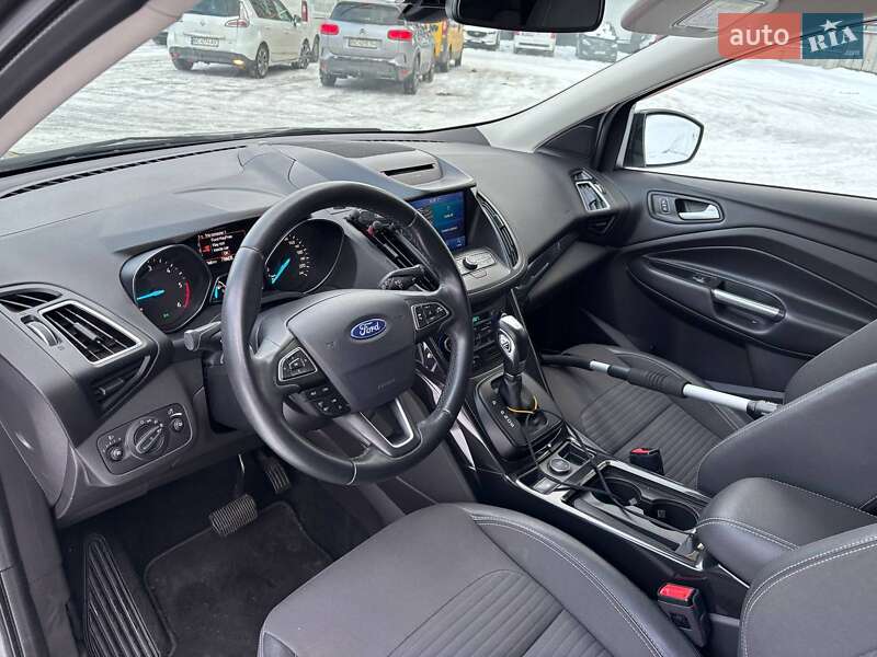Позашляховик / Кросовер Ford Kuga 2019 в Львові фото 14 Позашляховик / Кросовер Ford Kuga 2019 в Львові