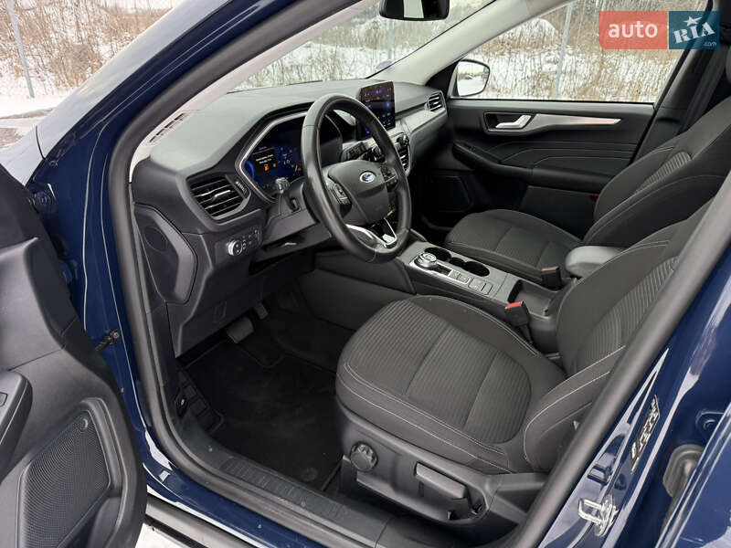 Позашляховик / Кросовер Ford Kuga 2023 в Вінниці